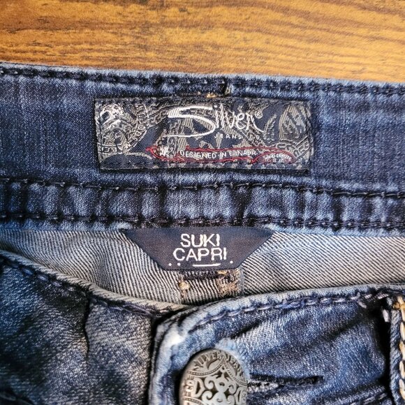 Silver Jeans Sz 30 Suki Capri Mid Rise Tummy Control Thick Stitch Stretch Denim - Picture 5 of 13